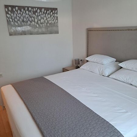 Apartments Marijana Rab Town Eksteriør billede